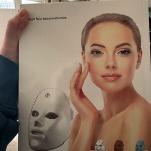LED Light Facial Beauty Instrument - White